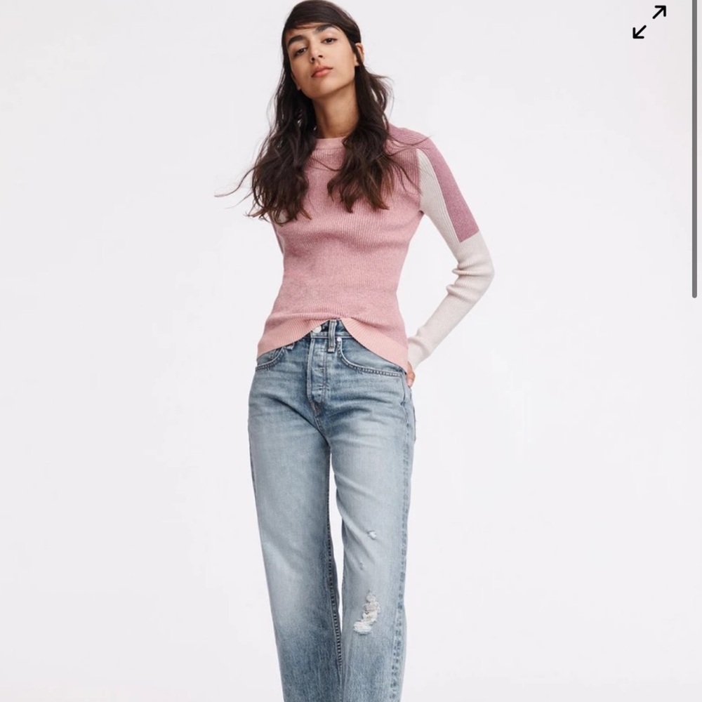 Rag and bone Tia Cotton Crew
Fitted Lightweight Sweater, pink and white size m